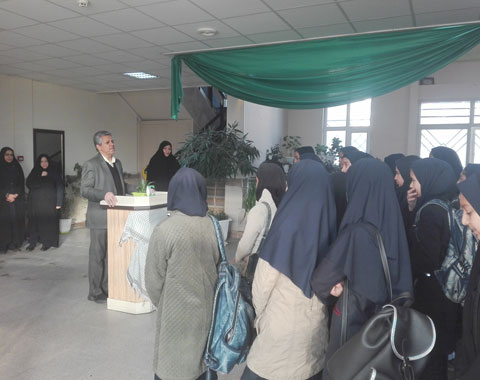 حضور دانش آموزان عزیز مدارس حمایتی موسسه فرهنگی آموزشی امام حسین (ع) در آموزشگاه